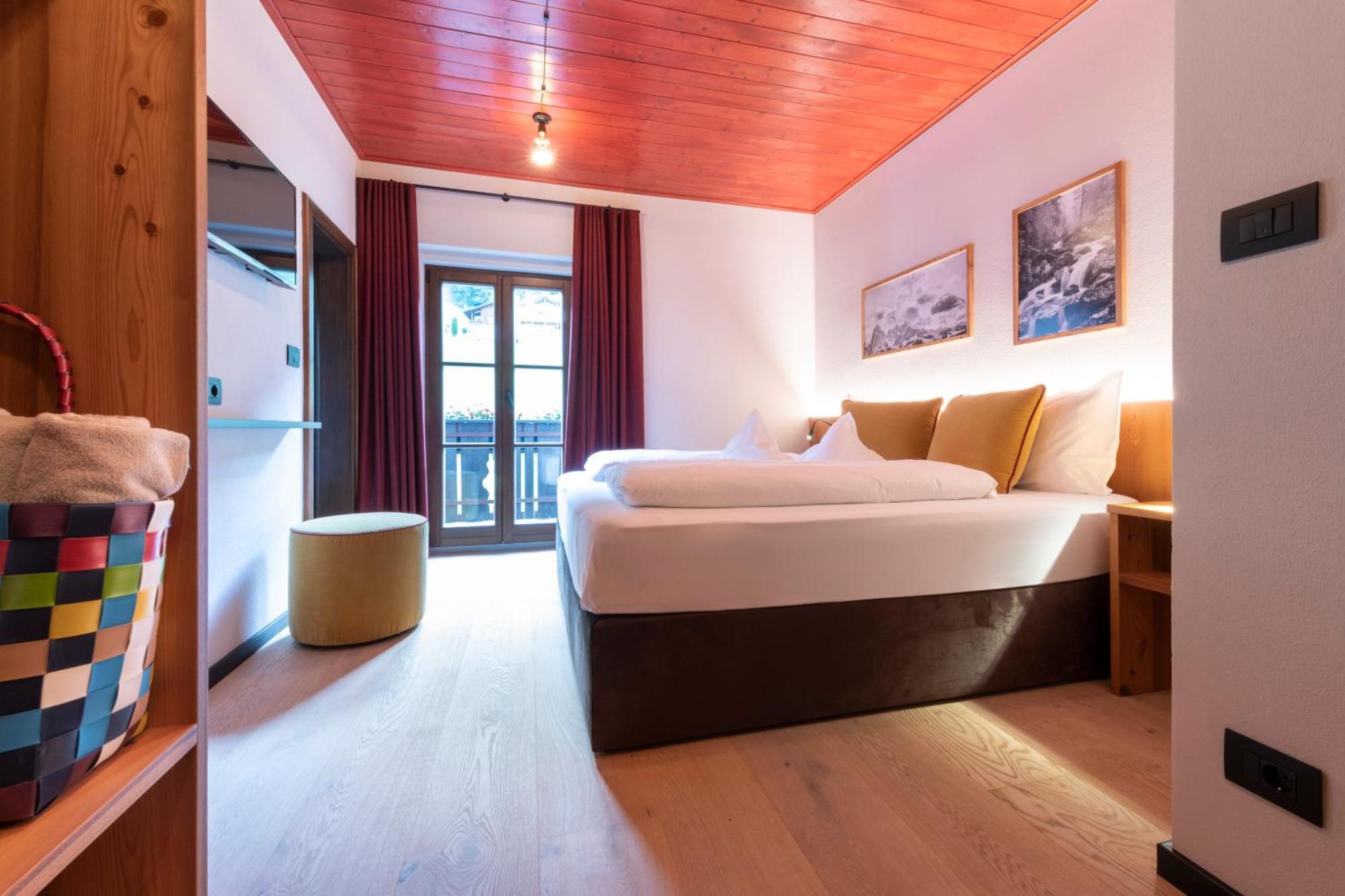 Hotel Platz Ortisei Exterior photo